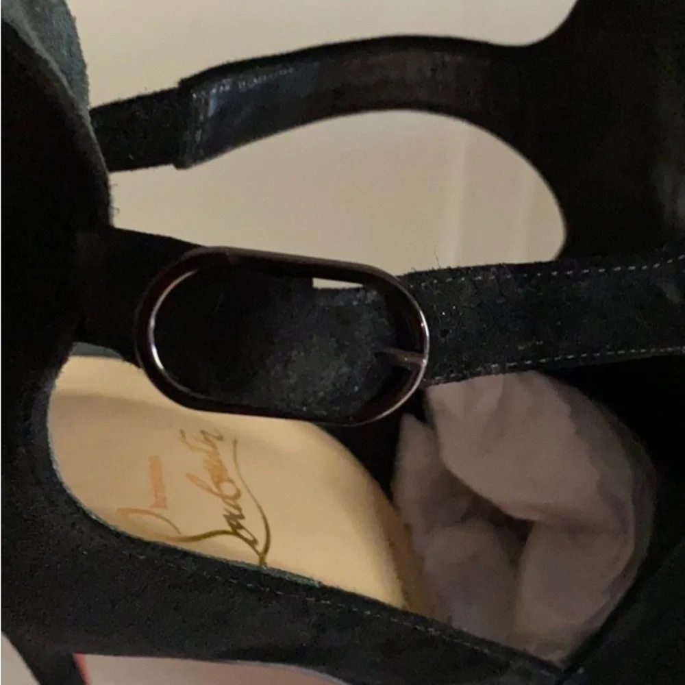 Christian lubuotain heels FINAL OFFER - Picture 5 of 15